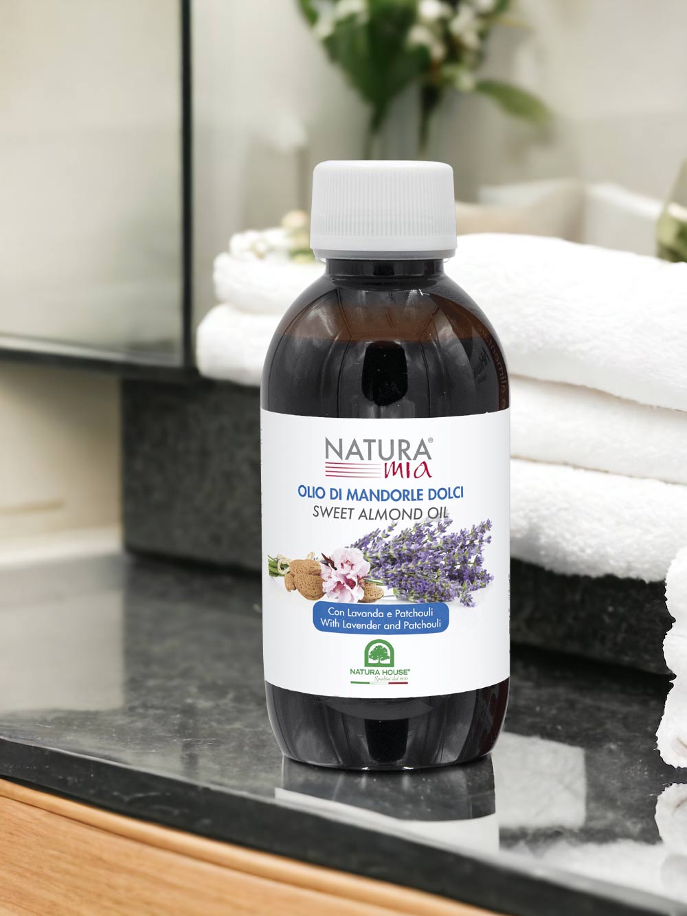 NATURA MIA OLIO DI MANDORLE DOLCI & Oli Essenziali di LAVANDA, PATCHOULI e ISSOPO